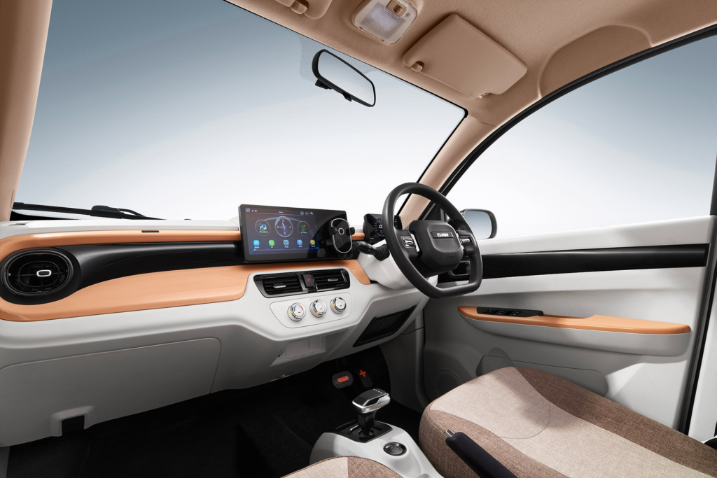 BAW E7 Pro interior dashboard with touchscreen